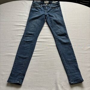FRAME Le Skinny de Jeanne Low Rise Jeans Medium Wash Size 26
